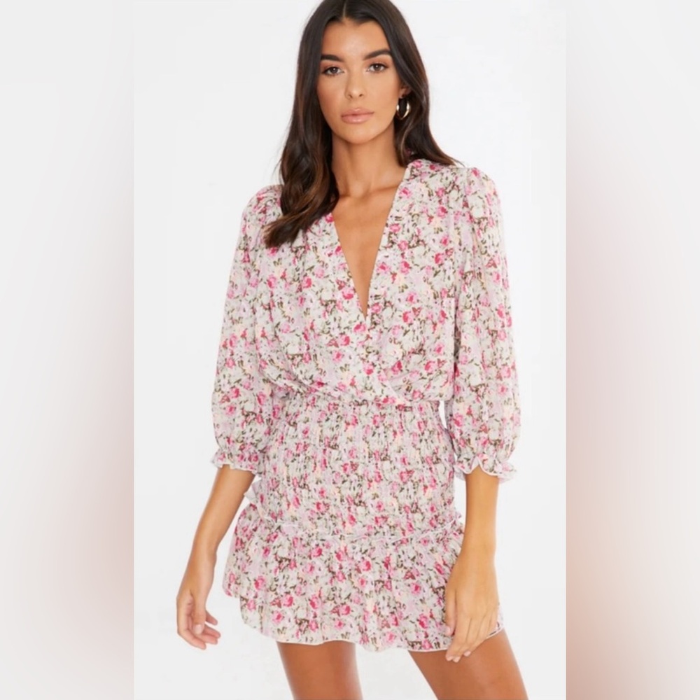 NWT In the Style x Lorna Luxe Harper Floral Ruched Ruffle Dress Romantic Sz 6